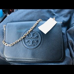 🍛🦃🎁 Tory Burch shoulder bag bran new
